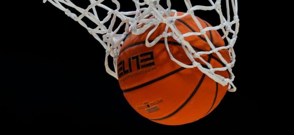 Top sportsbook promo offers for Tennessee vs. South Carolina, weekend’s top college basketball games