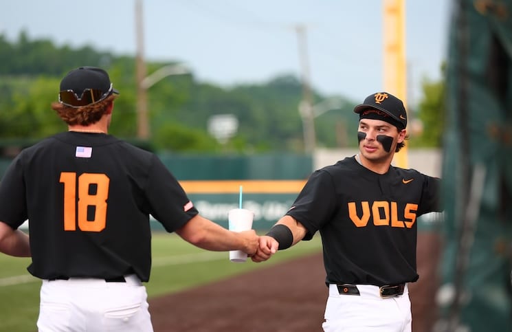 No. 15 Tennessee Baseball vs. No. 11 Vanderbilt Score, Updates Game One | Rocky Top Insider