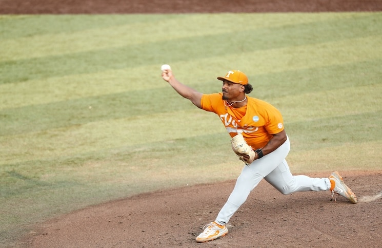 Tennessee Baseball Knocks Off Cincinnati To Advance To Knoxville Regional Final | Rocky Top Insider