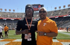 Asa Barnes Tennessee Football Recruiting