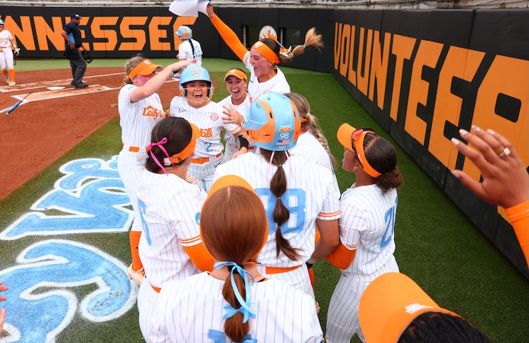 tennessee georgia softball