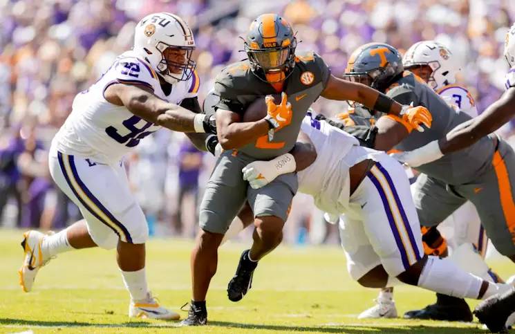 Tennessee LSU football betting odds