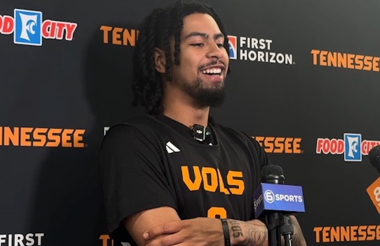 Tennessee Basketball Terrence Hill